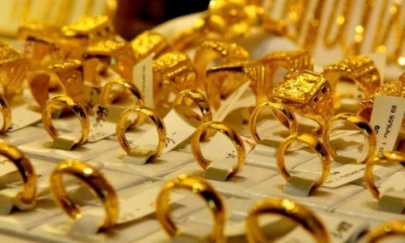 Giá vàng tăng sốc