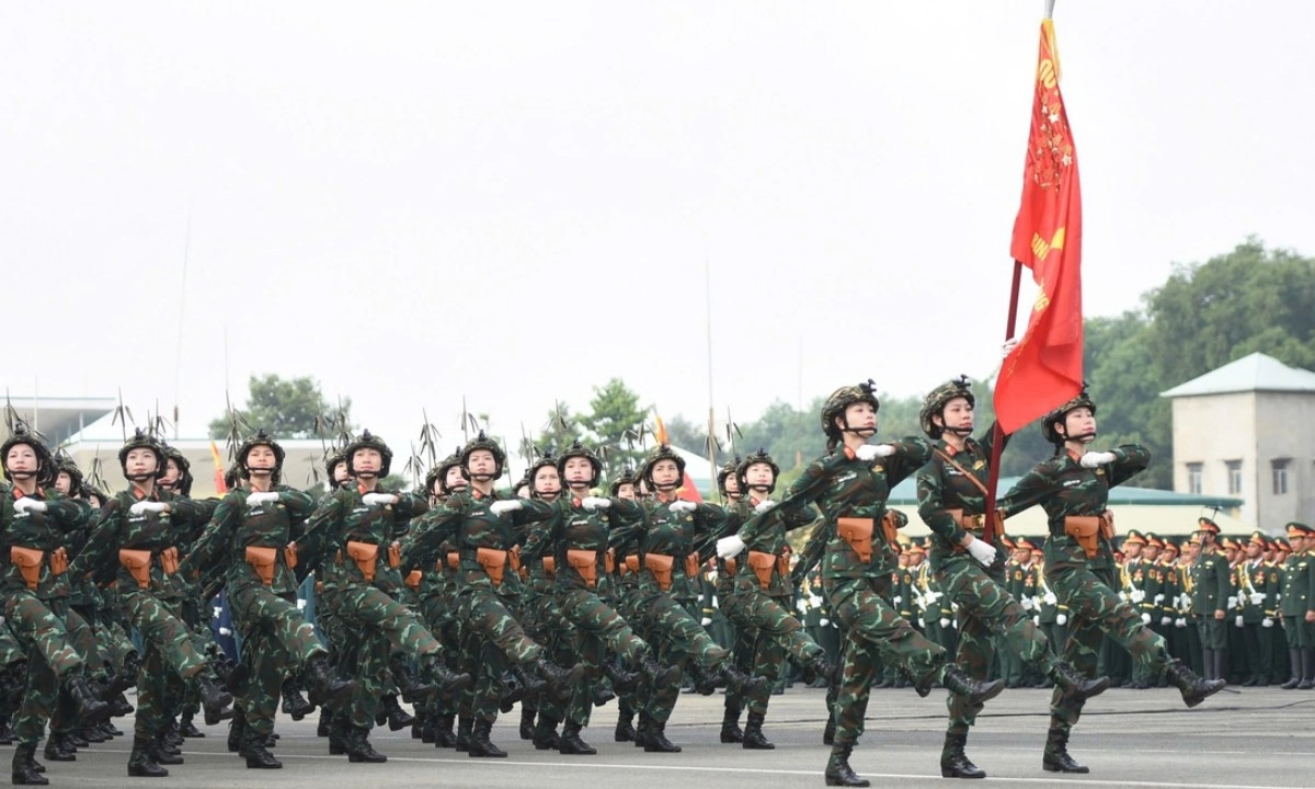 Mức đóng bảo hiểm y tế mới đối với quân đội, công an từ 1/7 là bao nhiêu? 