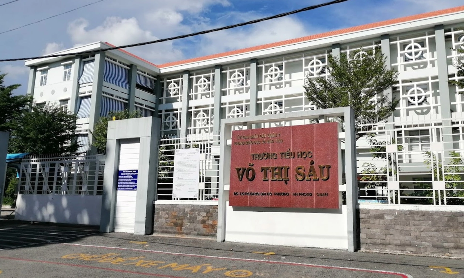 TPHCM: Khẩn trương điều tra vụ nghi ngờ ngộ độc thực phẩm tại trường Tiểu học Võ Thị Sáu
