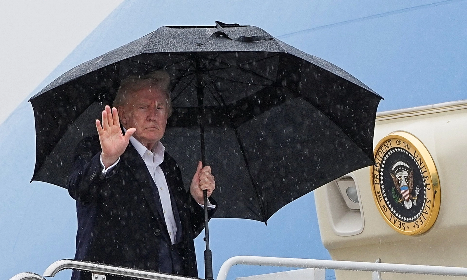 Tổng thống Trump: Không ai ‘thoát’ được thuế quan, đặc biệt là Trung Quốc