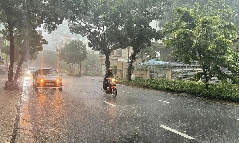 Thời tiết ngày 16/4: Nam Bộ mưa dông về chiều