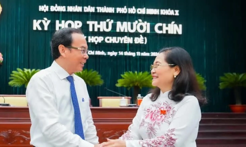 Ngày mai 18/4, TPHCM họp thông qua phương án sắp xếp phường xã, hợp nhất sở