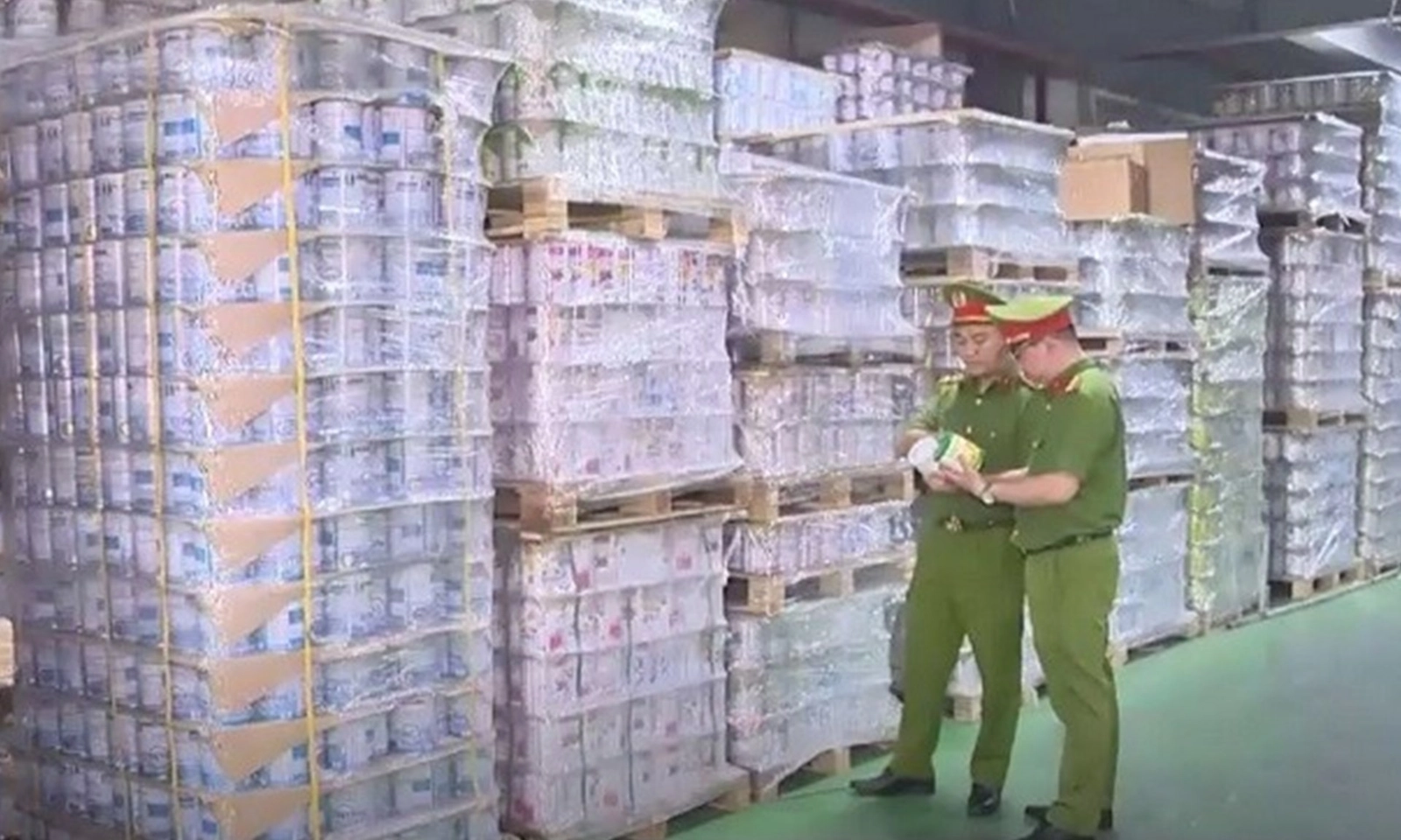 Bộ Công Thương yêu cầu tăng cường kiểm tra thực phẩm bảo vệ sức khỏe, sữa và thuốc giả