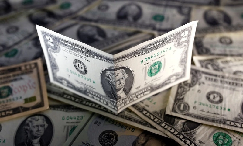 USD rơi xuống mức thấp nhất trong 3 năm