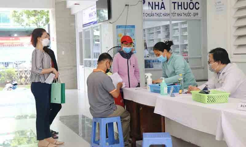 Điểm tin chiều 20/4: Tổng rà soát việc kê đơn thuốc và sử dụng sữa | TPHCM xóa 100% nhà tạm, nhà dột