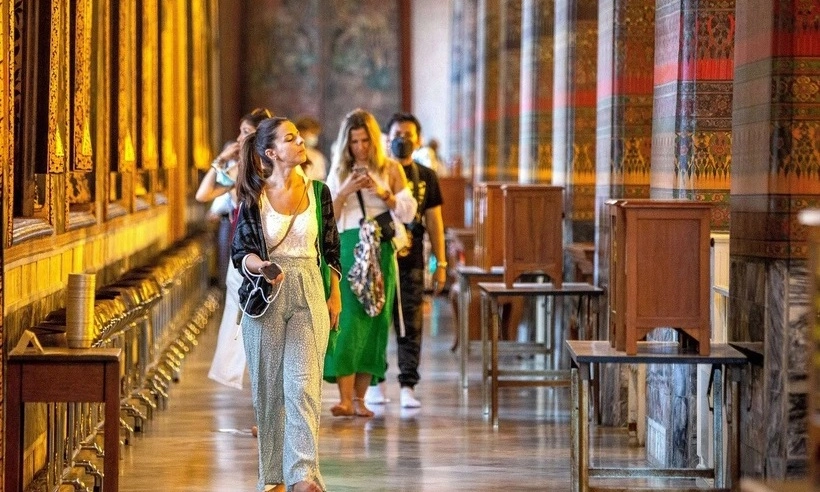 Du khách nước ngoài đến Thái Lan sẽ đăng ký nhập cảnh trực tuyến từ 1/5