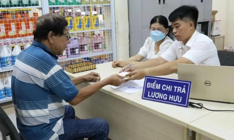 Điểm tin trưa 20/4: Đề xuất tăng tuổi nghỉ hưu công chức lên 70 | Tai nạn liên hoàn trên cầu Phú Mỹ