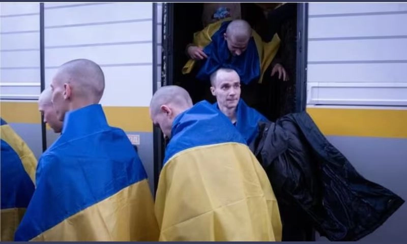 Nga và Ukraine trao đổi gần 500 tù binh