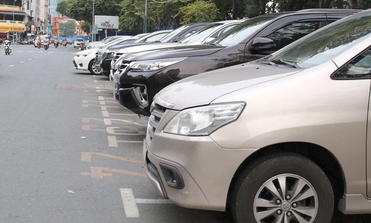 TPHCM gỡ khó cho bãi giữ xe tạm