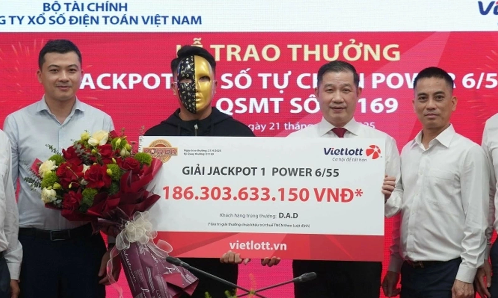 Gen Z tại Bình Dương trúng Jackpot 186 tỷ đồng nhưng nói không ai tin