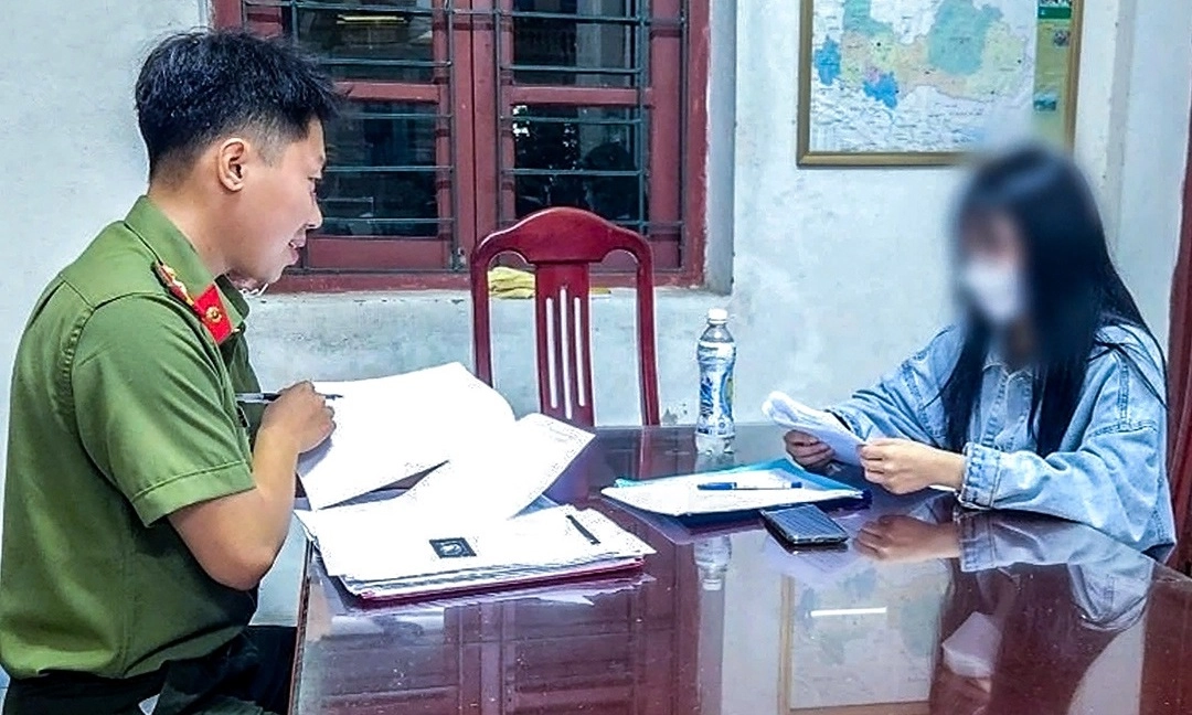 Điểm tin chiều 25/4: Chia sẻ hình ảnh của cá nhân, bạo lực trên mạng là phạm pháp