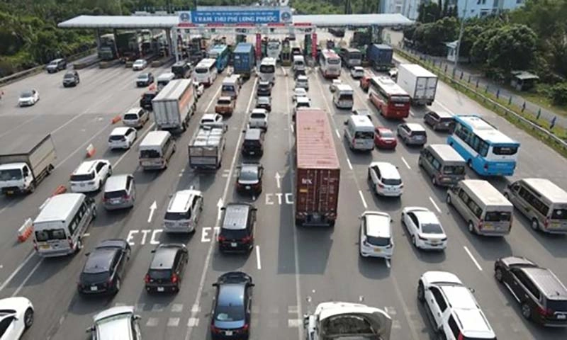 Làm thêm đường tốc độ nhanh từ TPHCM đi sân bay Long Thành