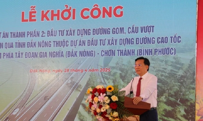 Khởi công dự án thành phần 2 cao tốc Gia Nghĩa - Chơn Thành