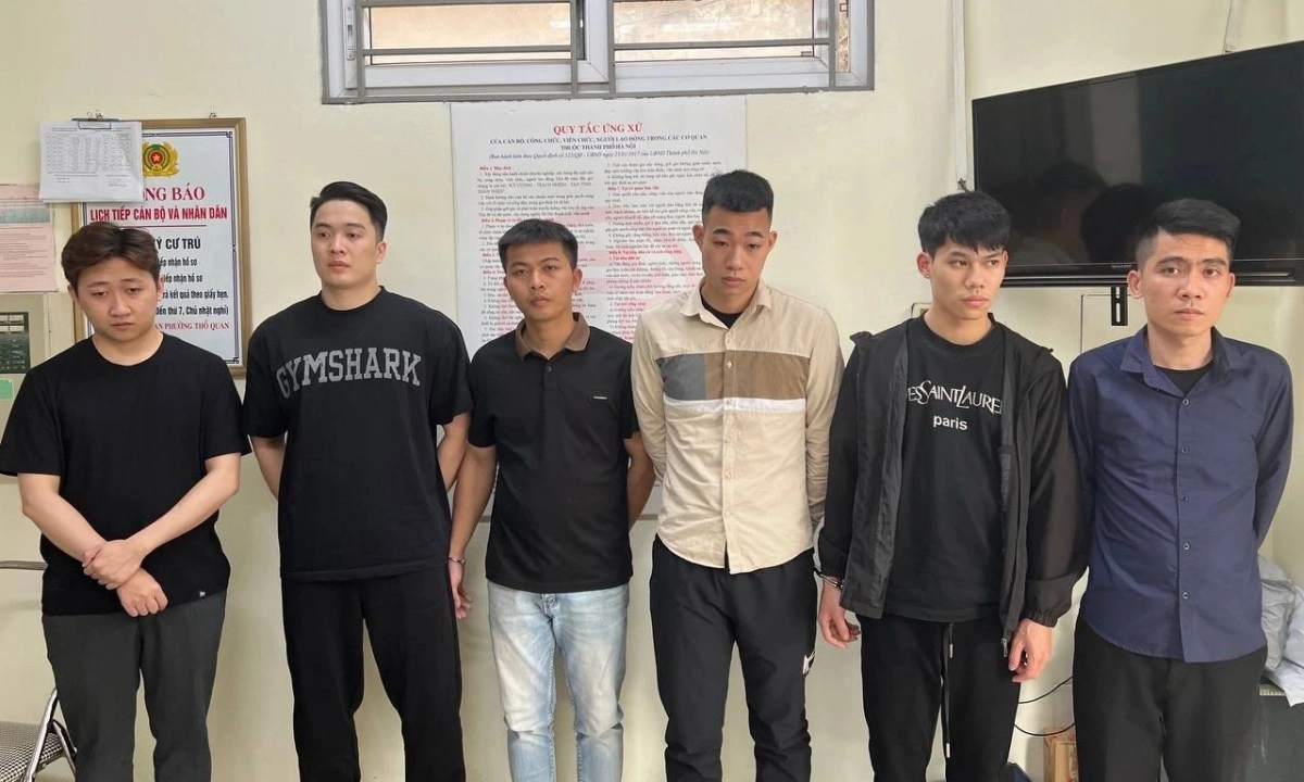 Vạch trần đường dây thuốc giả 20 tỉ, lừa đảo hàng trăm khách hàng