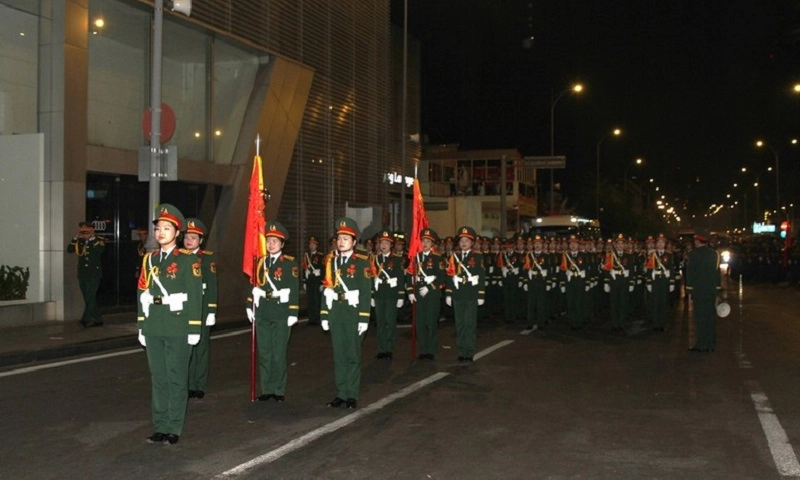 4 giờ sáng, các lực lượng tập kết, sẵn sàng cho đại lễ