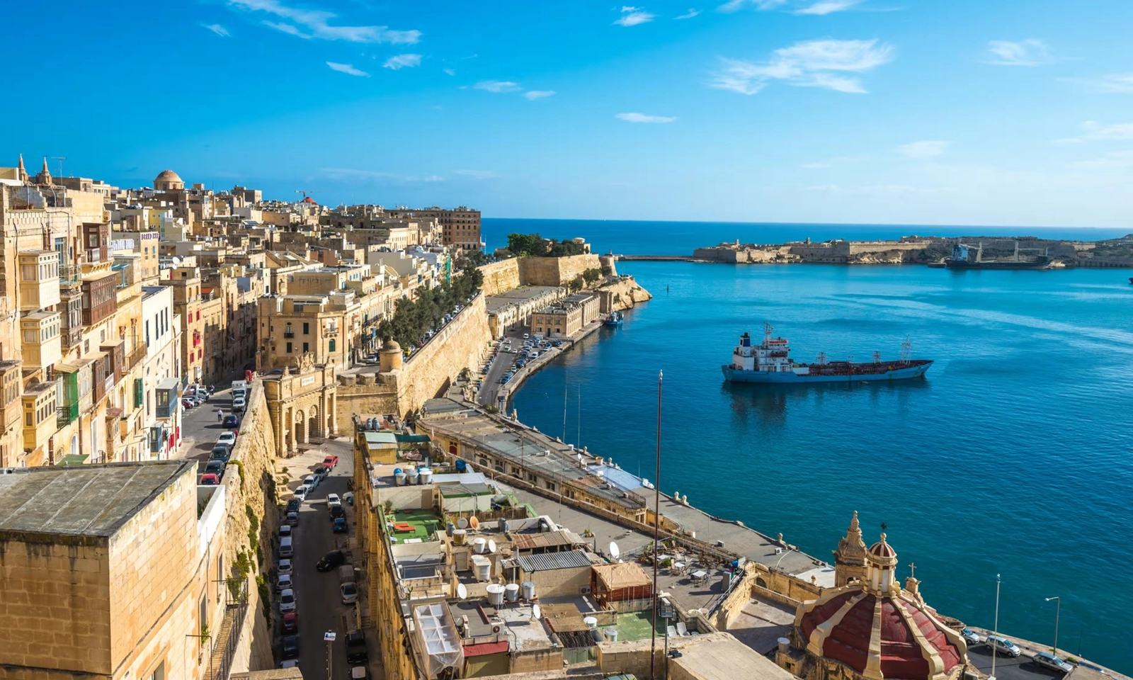 EU: Chương trình hộ chiếu vàng của Malta là bất hợp pháp