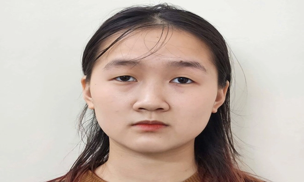 “Nữ quái” 19 tuổi cầm đầu nhóm lạng lách, đánh người ra đầu thú sau lệnh truy nã