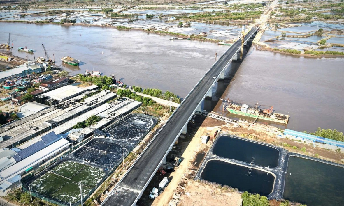 Khép đôi bờ Gành Hào, mở hướng phát triển Cà Mau - Bạc Liêu