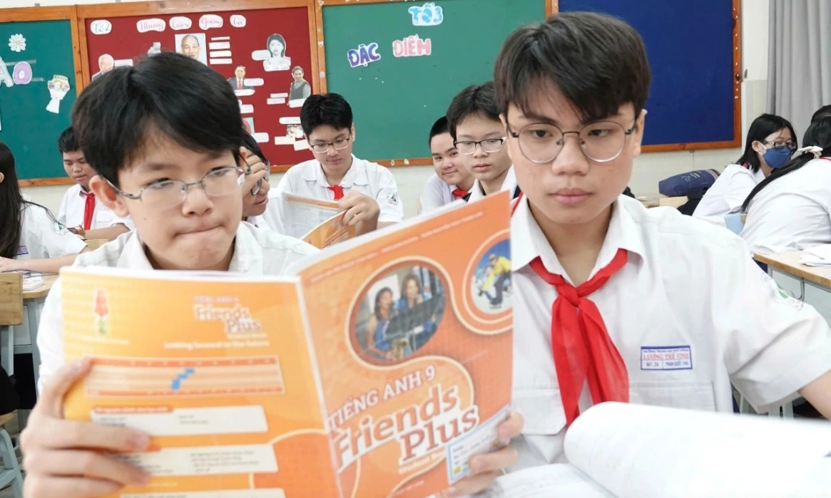 Điểm tin chiều 2/5: Sở GD-ĐT TPHCM chính thức mở cổng tuyển sinh lớp 10