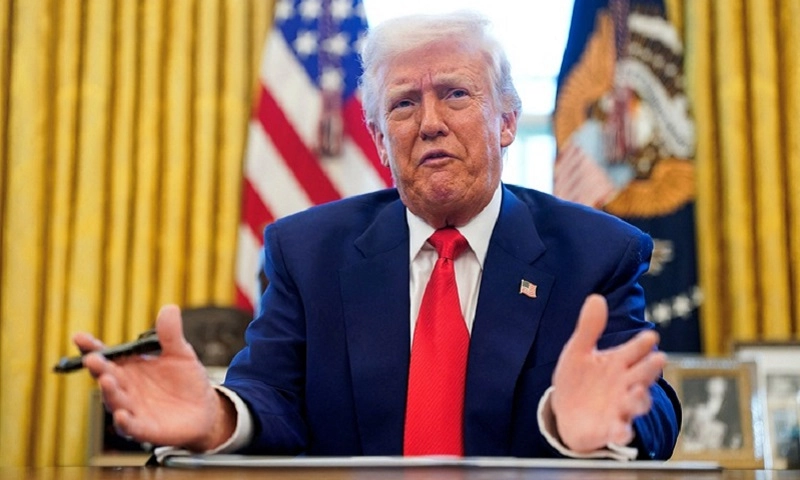 Ông Donald Trump ký sắc lệnh ép giảm giá thuốc, vấp phản ứng dữ dội từ ngành dược