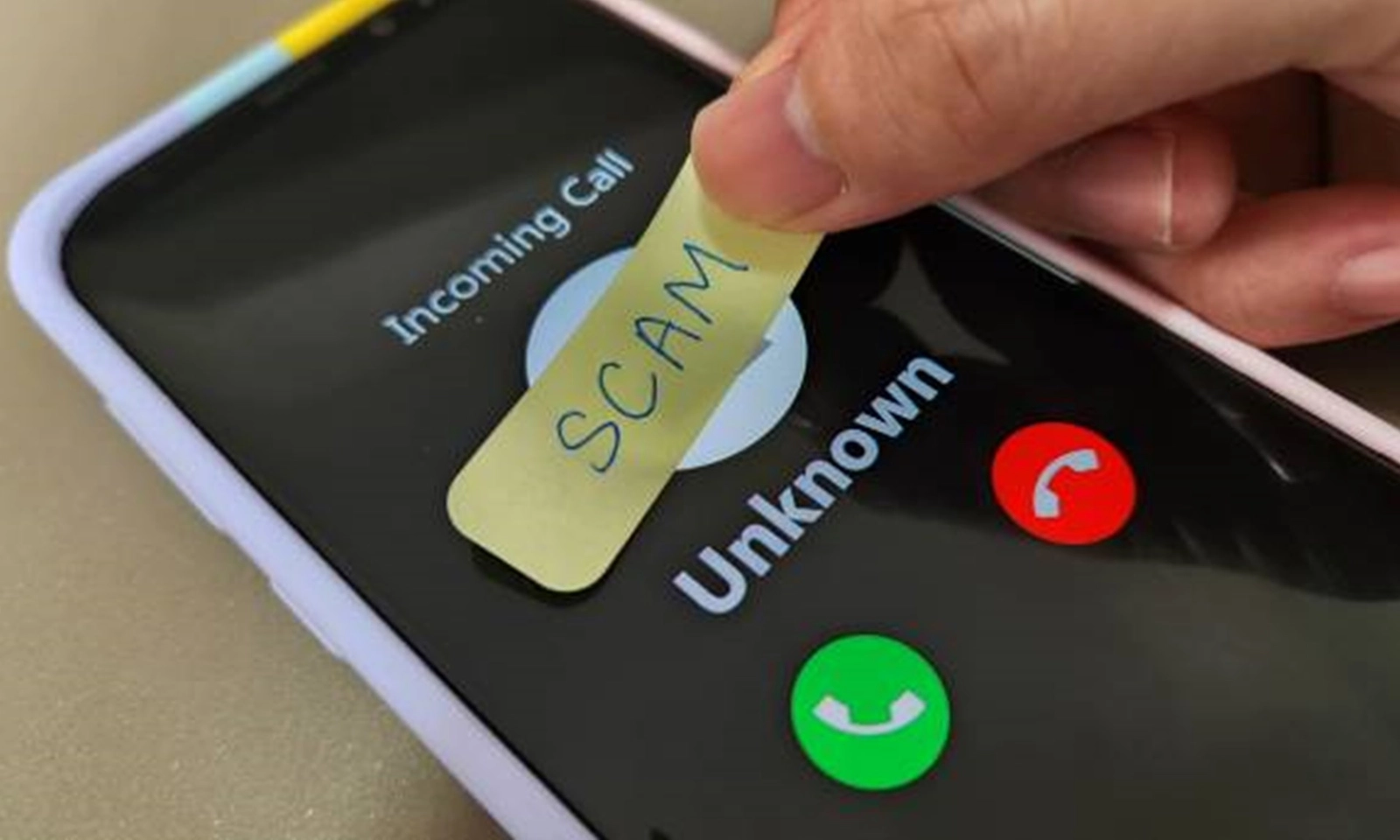 Dính bẫy nhân viên điện lực giả, người đàn ông bị mất 1 tỷ đồng
