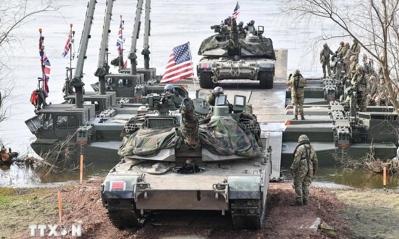 NATO hướng tới mục tiêu chi tiêu quốc phòng 5% GDP, Đức và Mỹ ủng hộ mạnh mẽ