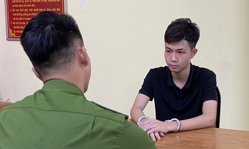 Bắt giữ nghi phạm hành hung người nước ngoài trên phố đi bộ Bùi Viện