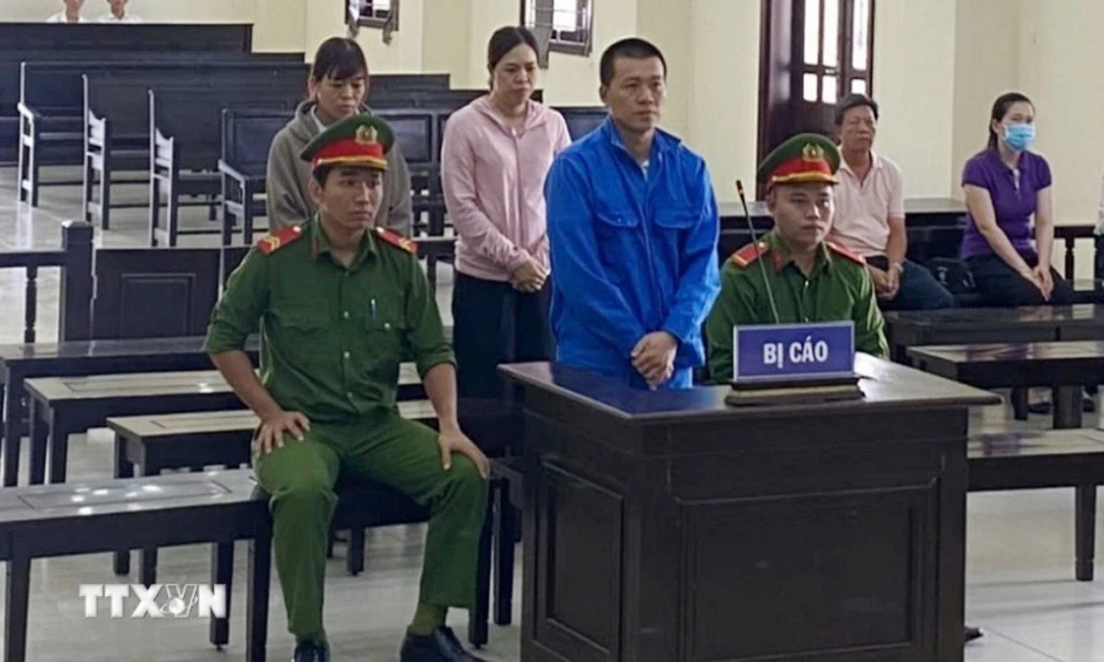 20 năm tù cho Phó giám đốc ngân hàng chiếm đoạt 14 tỷ đồng
