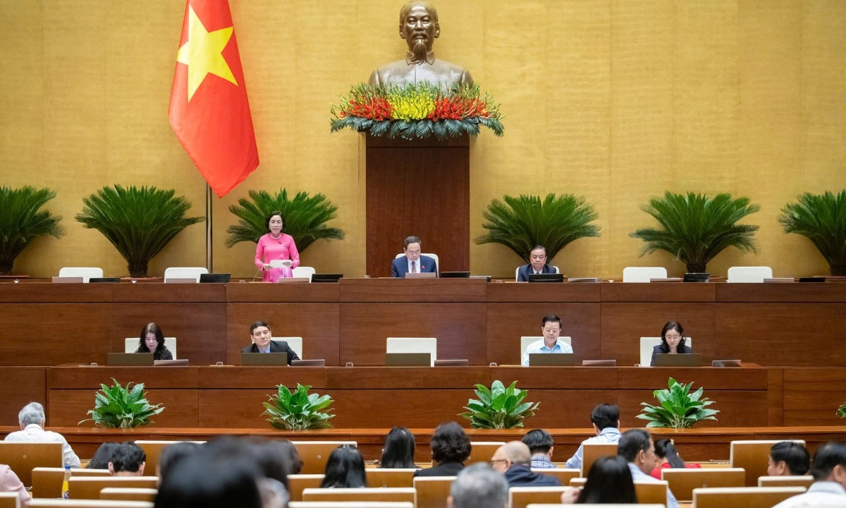 Ngày 23/5: Quốc hội thảo luận về phát triển kinh tế và tình hình ngân sách