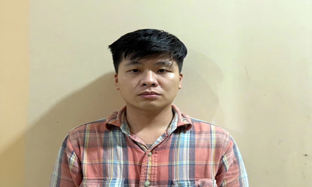 Thủ phạm giết người tại tiệm tóc đầu thú sau gần 10 năm bỏ trốn