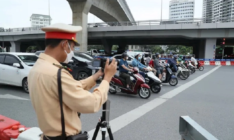 Hà Nội triển khai hơn 20 điểm ghi hình lưu động xử phạt vi phạm giao thông