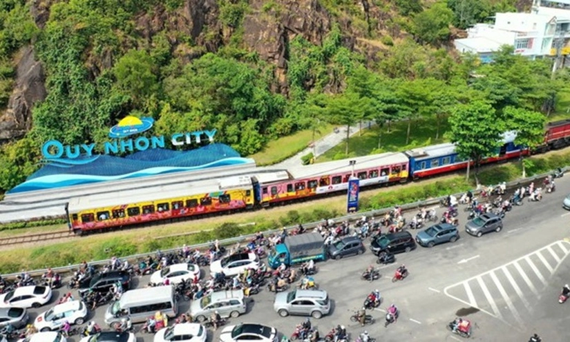 Khám phá Bình Định bằng chuyến tàu hỏa đặc biệt