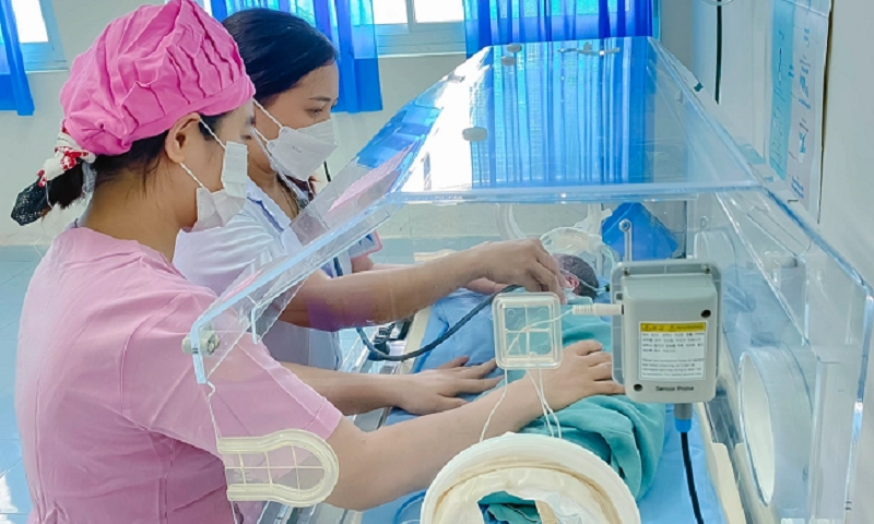 Điểm tin trưa 3/6: Đề xuất phạt 100 triệu đồng nếu lựa chọn giới tính thai nhi
