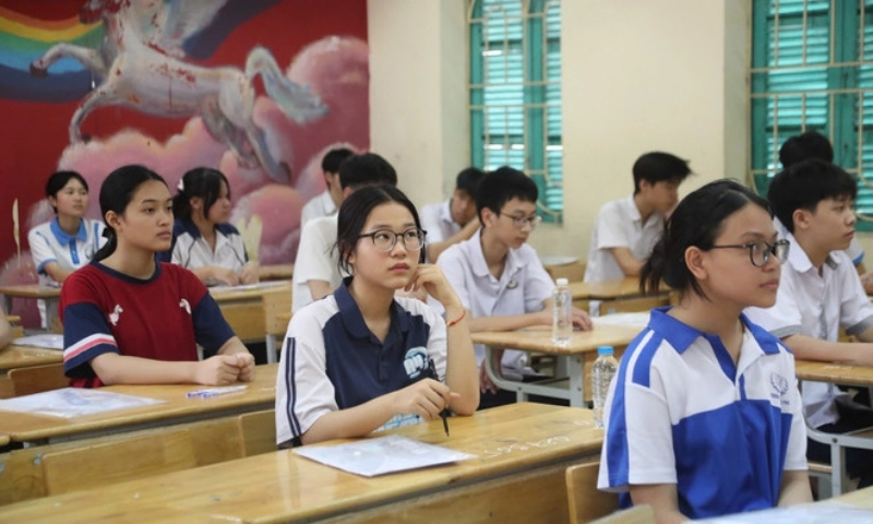 Hà Nội: Hơn 100.000 thí sinh bước vào kỳ thi vào lớp 10