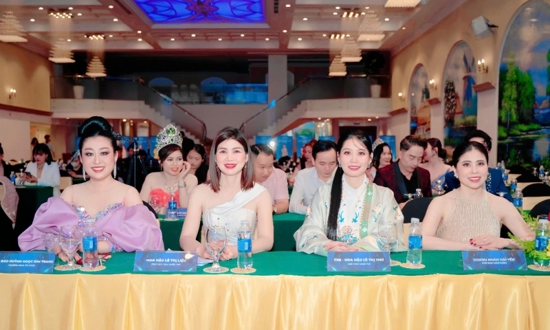 Khởi động Hoa hậu Doanh nhân Hòa bình Việt Nam 2025