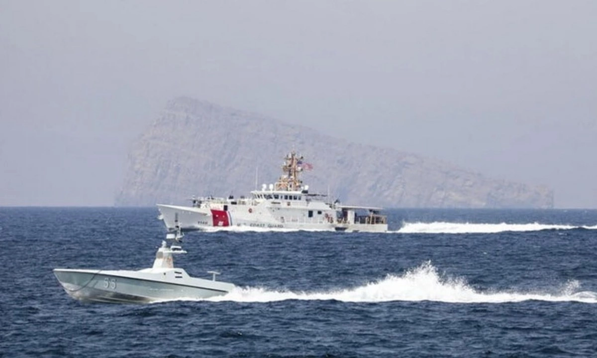 Quốc hội Iran thông qua việc đóng cửa Eo biển Hormuz