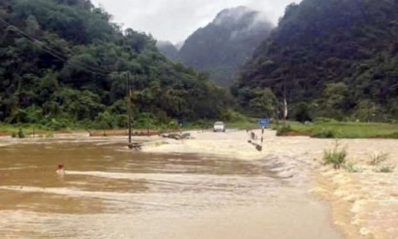 Mưa lũ gây thiệt hại nặng 