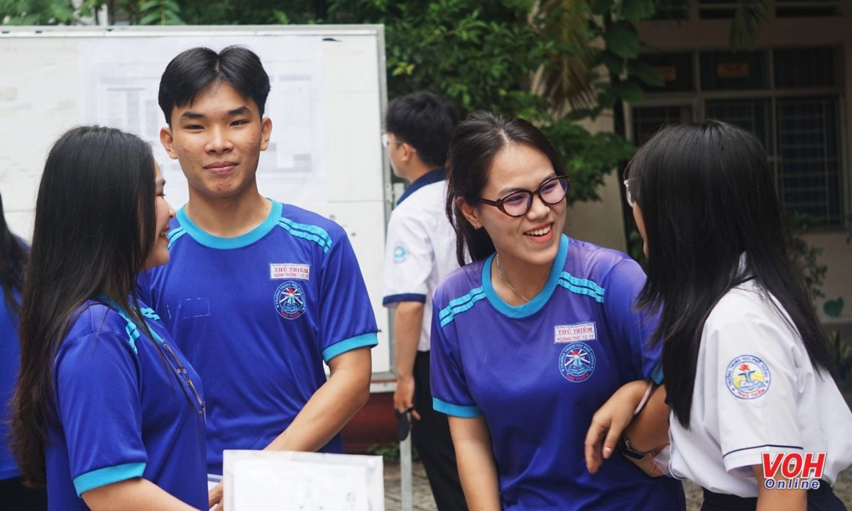 Hôm nay 27/6, hơn 1,15 triệu thí sinh tiếp tục “vượt vũ môn” ngày thi thứ hai