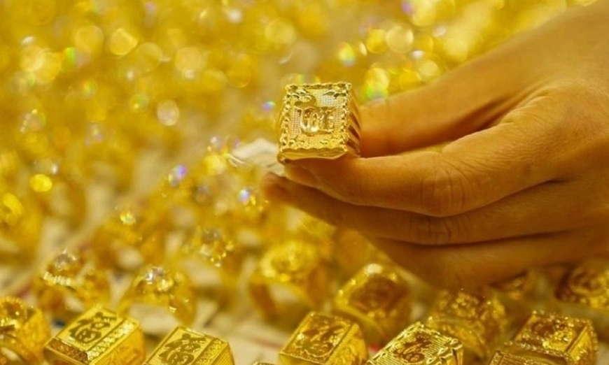 Giá vàng trong nước đi ngang  