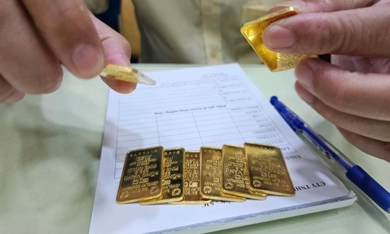 Vàng SJC vượt 120 triệu đồng/lượng 