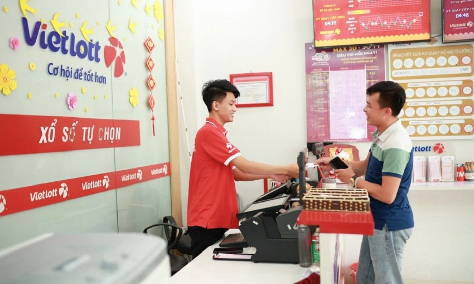 Vietlott lại “nổ” giải độc đắc hàng chục tỷ đồng