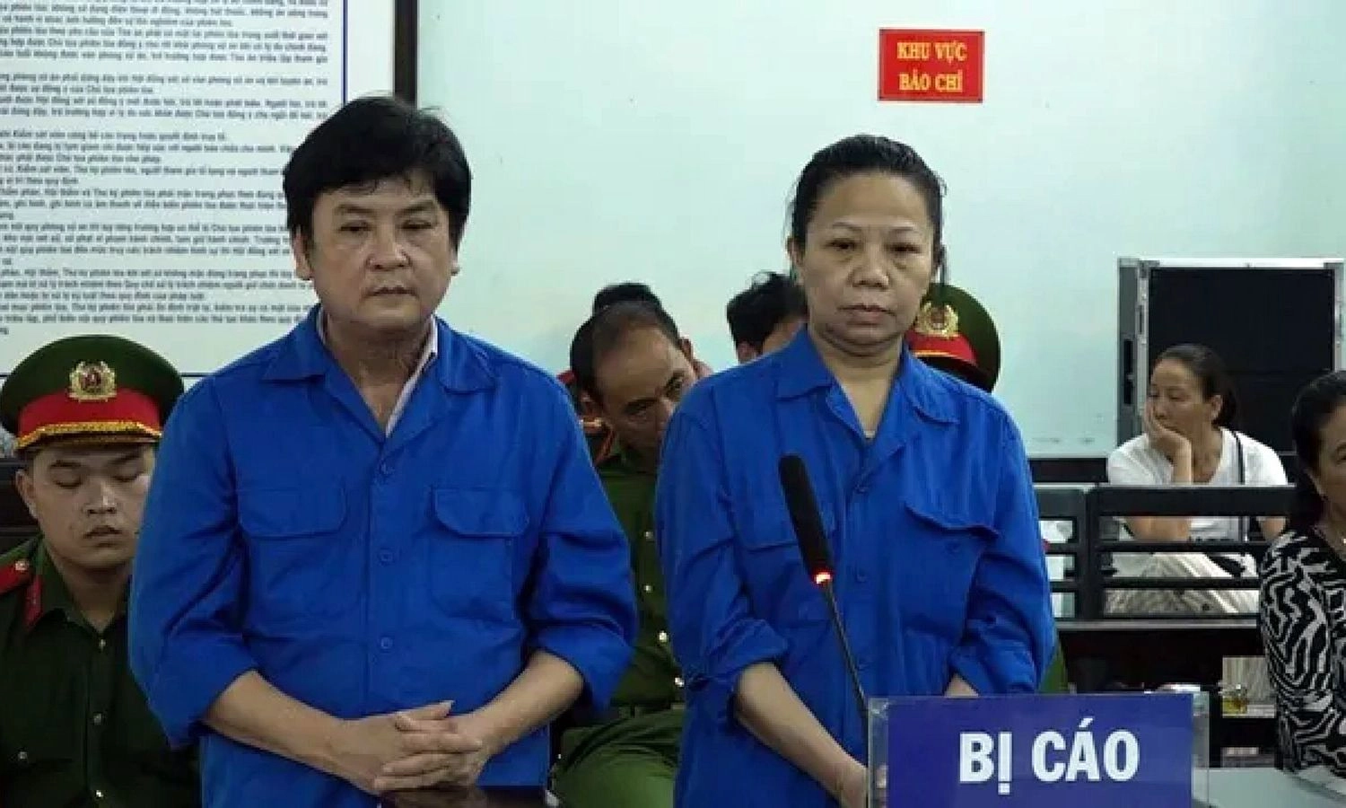 Vợ chồng chủ tiệm vàng ở Huế lãnh 27 năm tù vì chiếm đoạt hơn 11,9 tỉ đồng