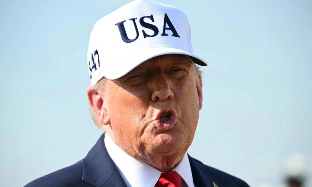 Ông Trump thất vọng sau cuộc điện đàm với ông Putin