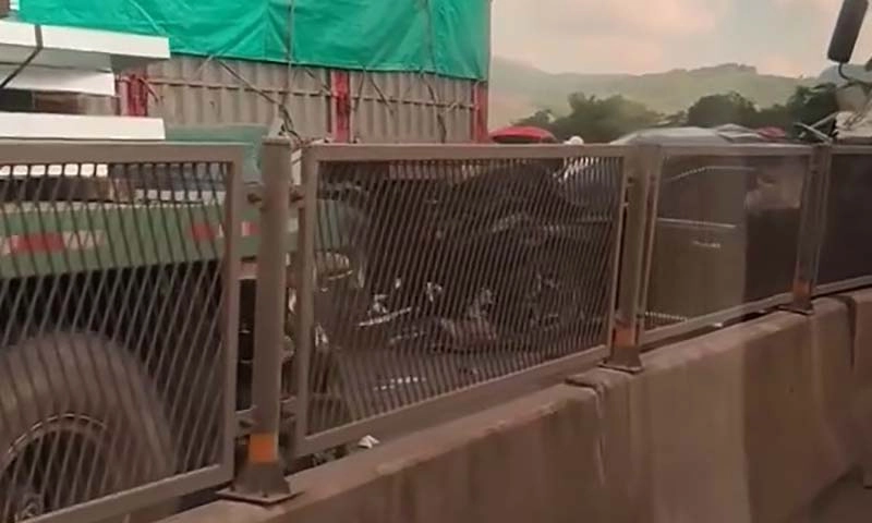 Tai nạn liên hoàn trên cao tốc Mai Sơn - Quốc lộ 45, giao thông ùn tắt