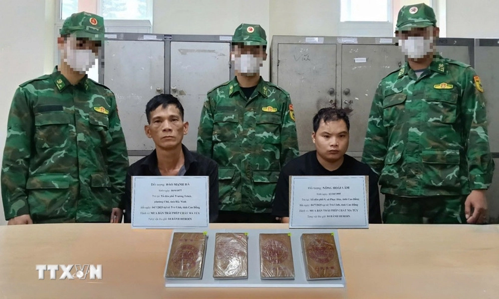 Triệt phá đường dây mua bán 4 bánh heroin lớn tại Cao Bằng