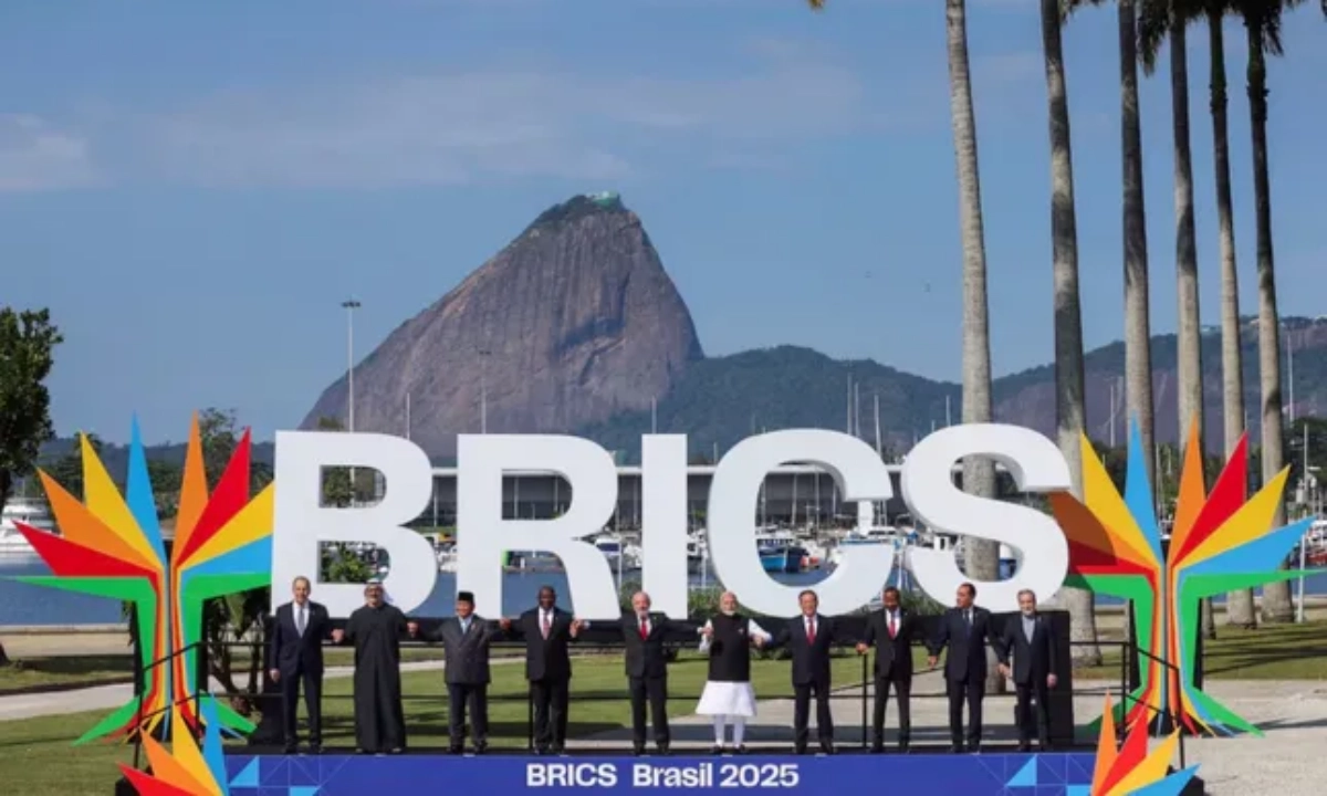 BRICS mở rộng thế lực, kêu gọi cải cách thuế