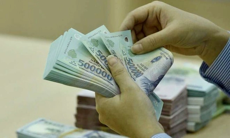 Kinh tế khởi sắc, thu nhập lao động tăng hơn 10% 