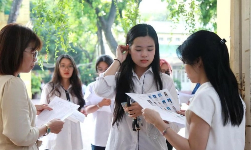 Bộ GDundefinedĐT lưu ý khi xét tuyển bằng nhiều tổ hợp, phương thức