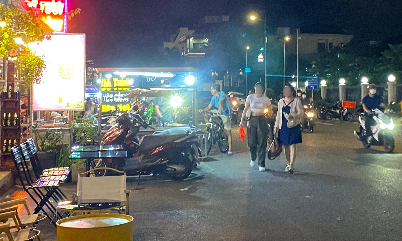TPHCM tăng cường chấn chỉnh lấn chiếm lòng đường, vỉa hè