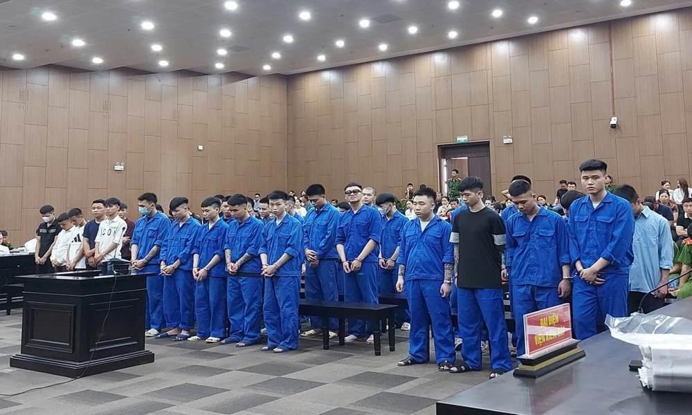 Tuyên án tử hình kẻ cầm đầu nhóm “quái xế” hỗn chiến trên đường 